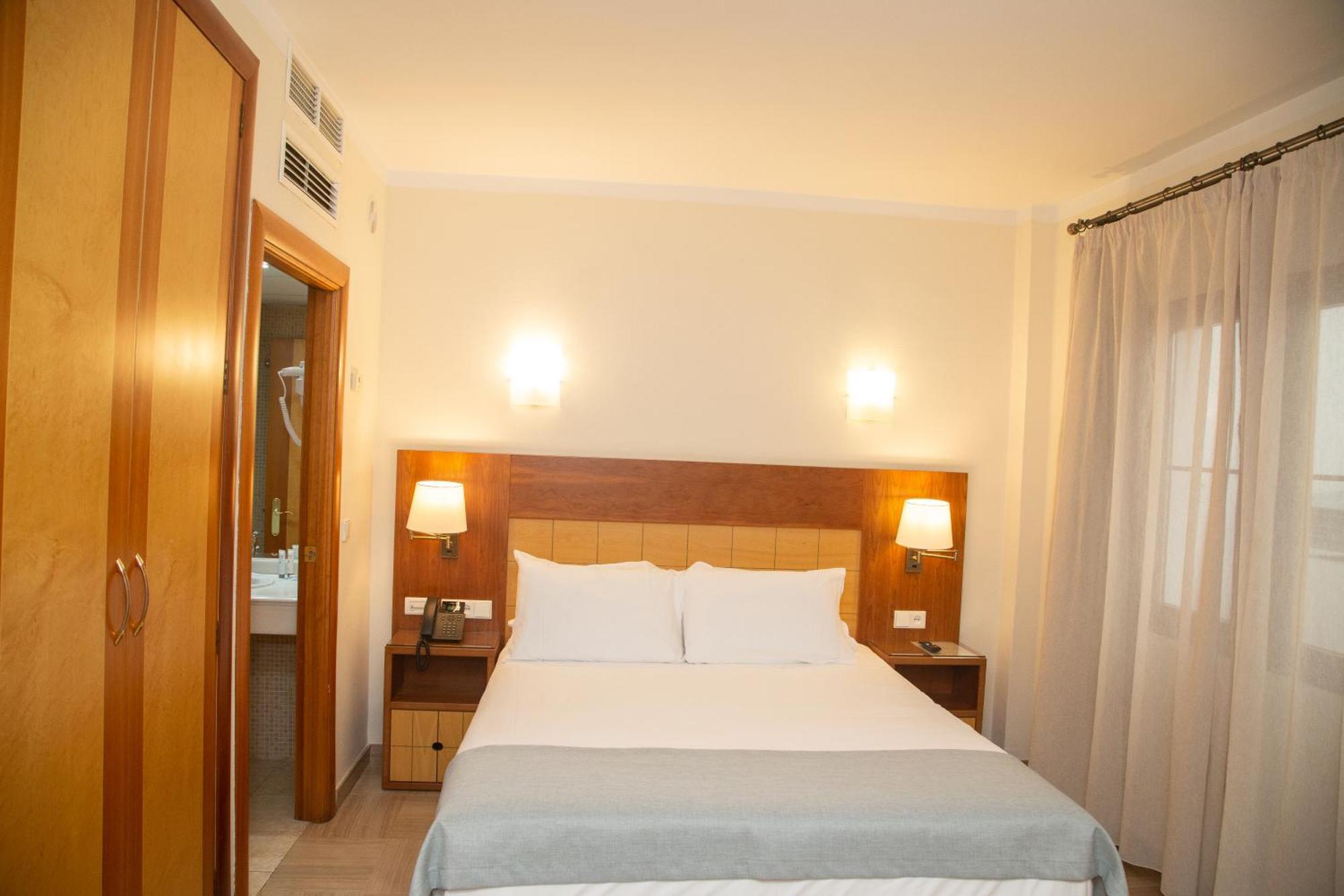 Hotel Cordoba Centro Esterno foto